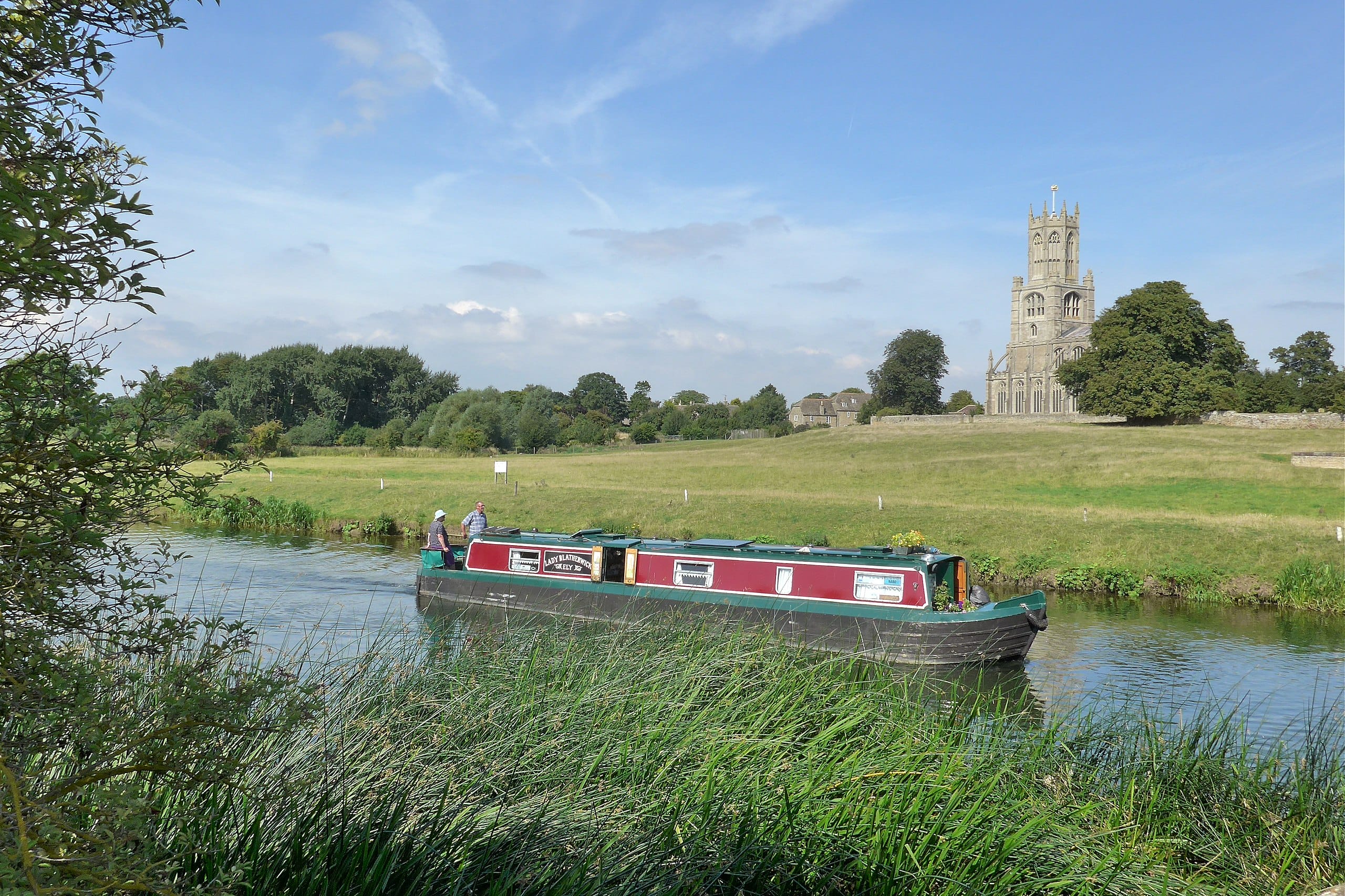 A narrowboat on the water near Market Harborough